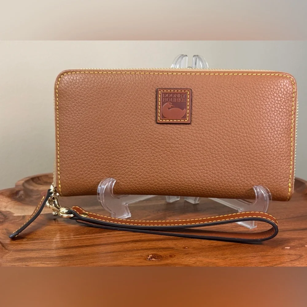 Dooney & Bourke Zip Around Wallet Wristlet Carmel Brown Pebble Leather NWOT